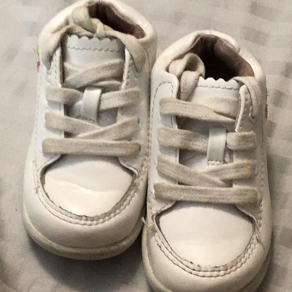 Girls stride rite